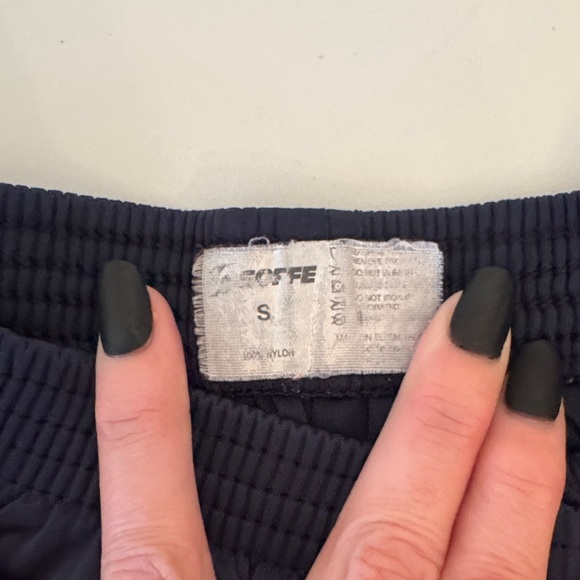 HVIII Women's Navy Athletic Shorts - Picture 3 of 4